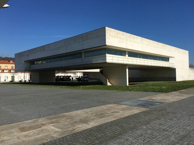 ヴィアナ ド カステロの図書館 アルバロシザ Viana Do Castelo Municipal Library Alvaro Siza Takenaka Architect Office Ash ヴィアナ ド カステロの図書館 アルバロシザ Viana Do Castelo Municipal Library Alvaro Siza Takenaka Architect Office Ash