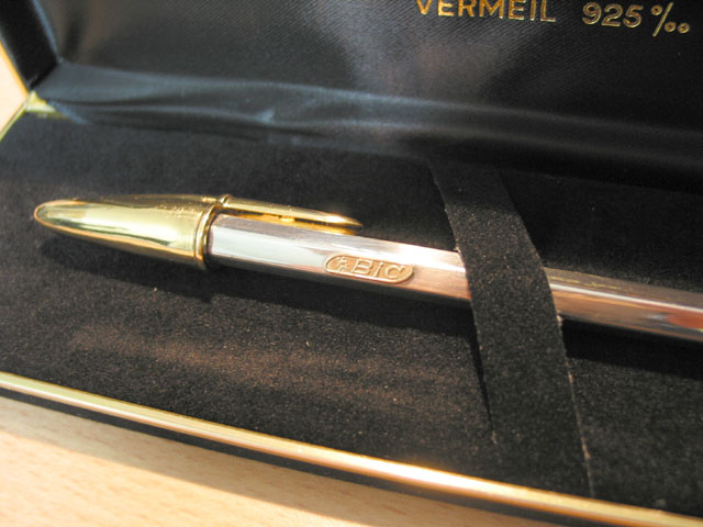 bicボールペン 40周年限定 純銀 BICの純銀製アニバーサリーモデル