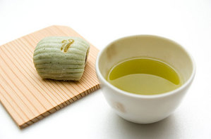 啓蟄 和菓子 有機栽培茶