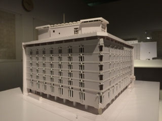 示唆に富む展示