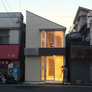 117DC03E-F696-47AA-AC00-220BA17615A1