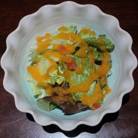 サラダ(TAKA)