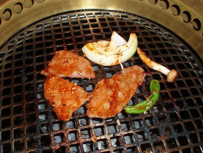 焼いているところ