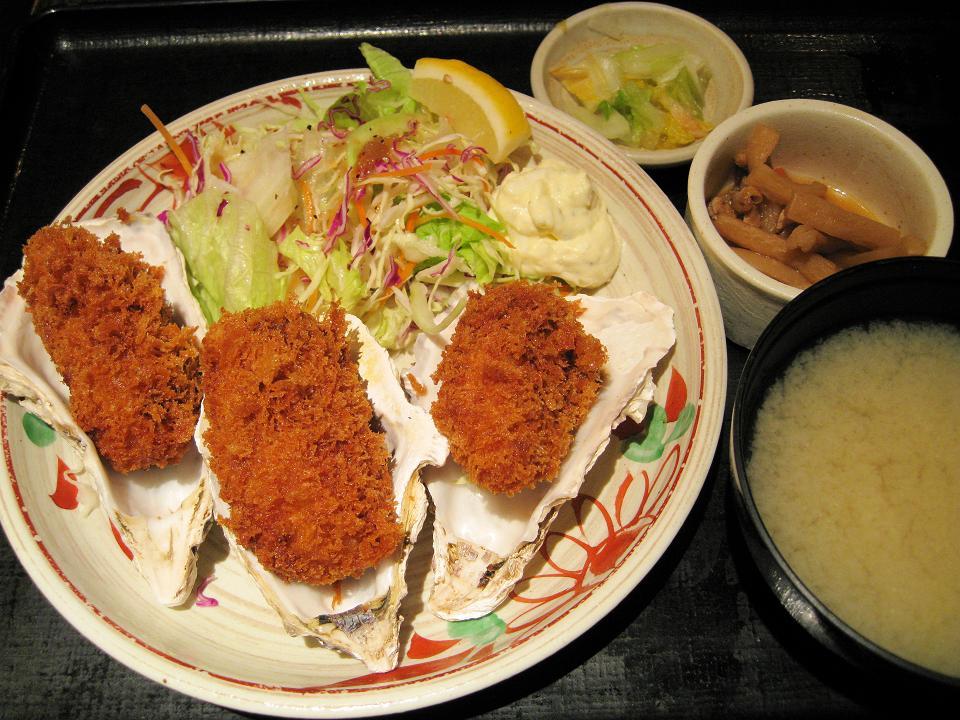 大粒カキフライ定食