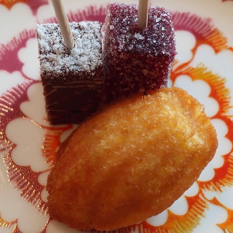小菓子(ピトレスク)