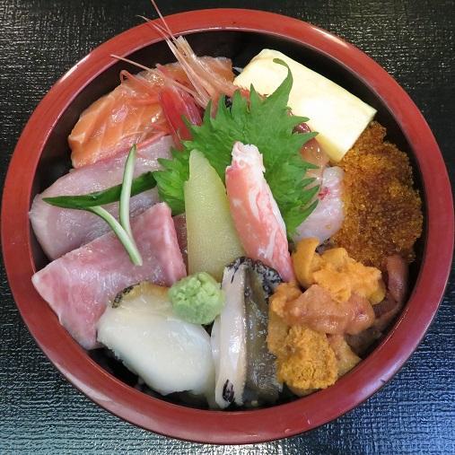 襟裳の海の幸がいっぱい