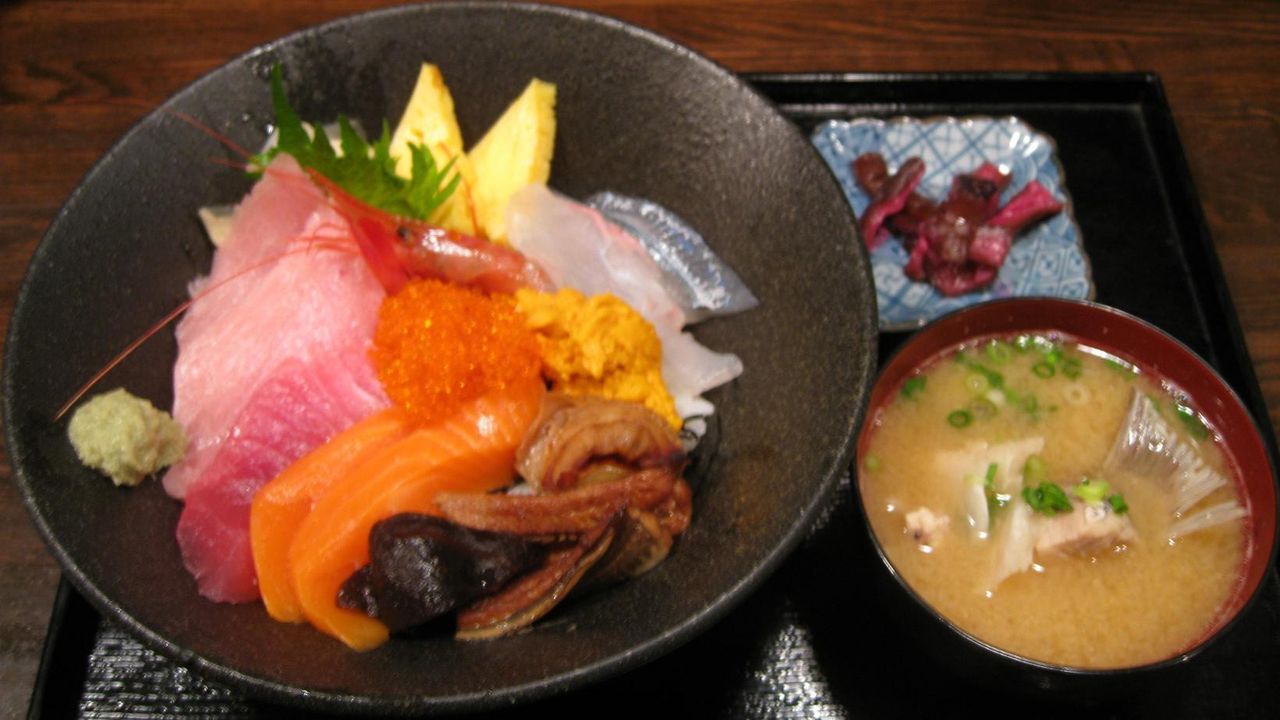 特上海鮮丼