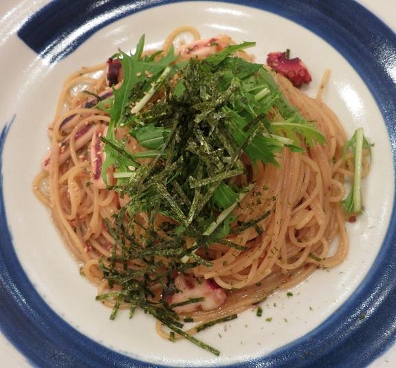 タコとイカの和風ペペロンチーノ醤油風味998円