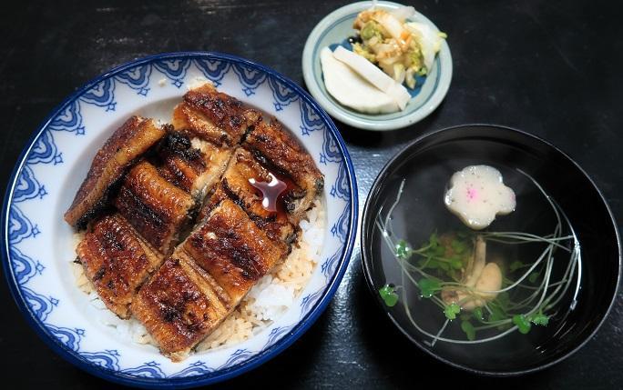鰻上丼2,600円也