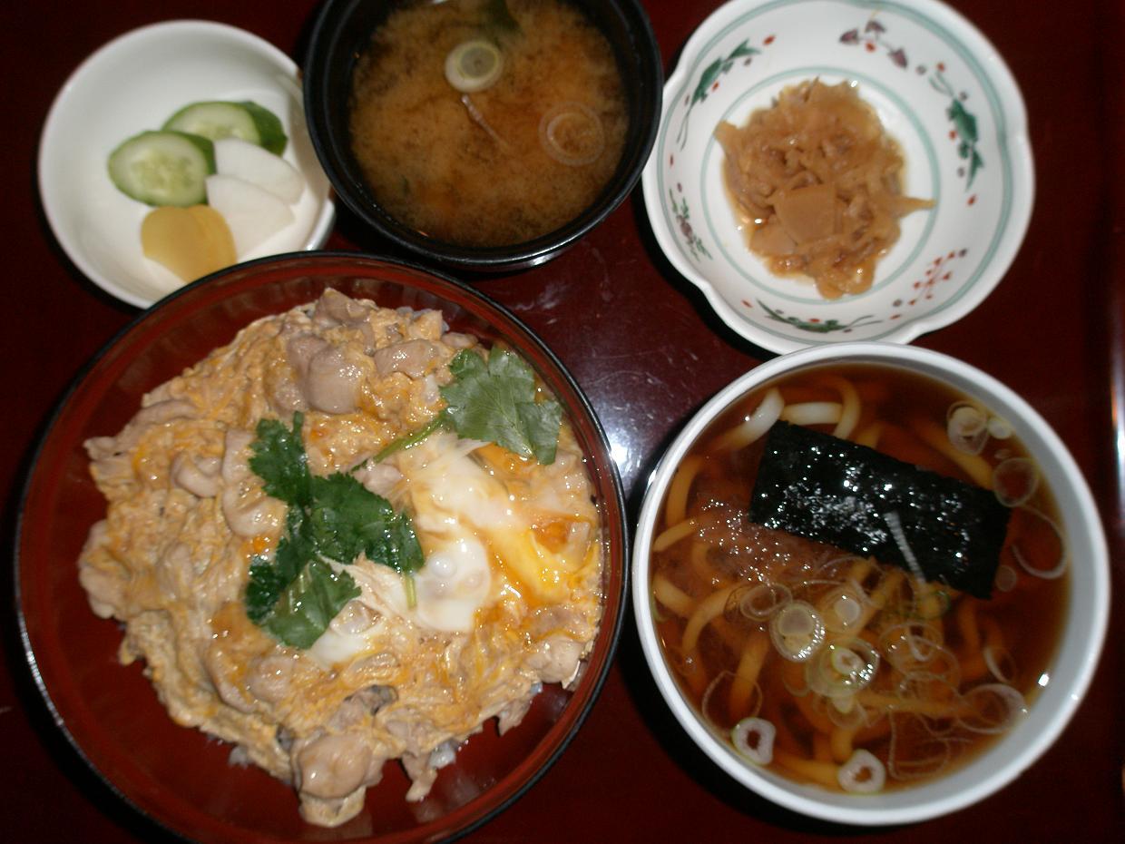 地鶏の親子丼セット