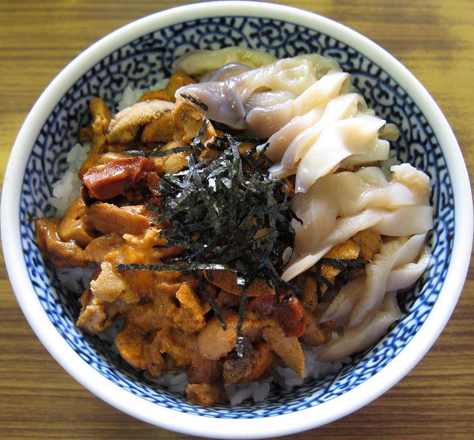 うにホッキ丼
