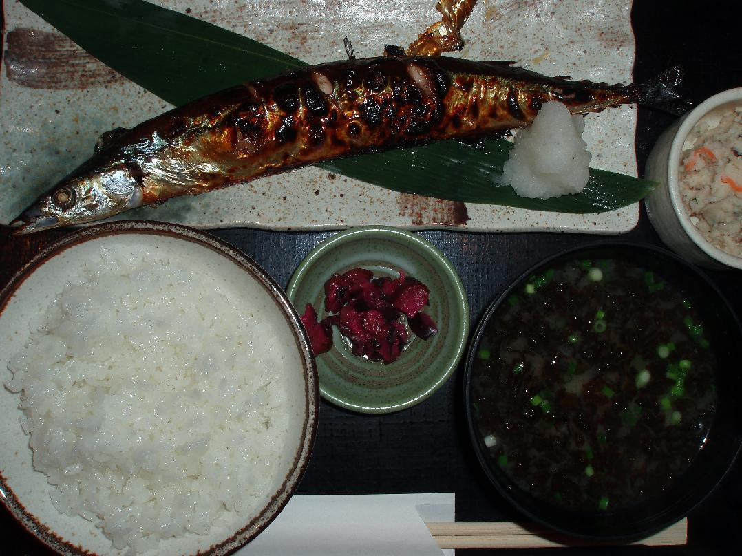 秋刀魚塩焼定食