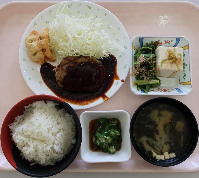 生協食堂 電通大の学食 風旅食傳