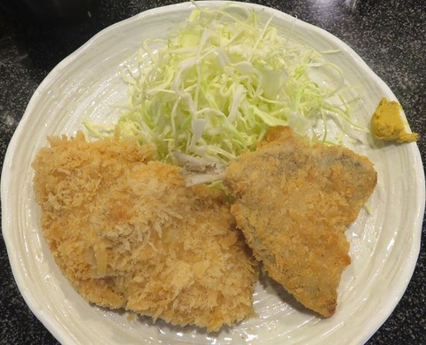 ヒレカツとアジフライ(しゃぶ辰)800