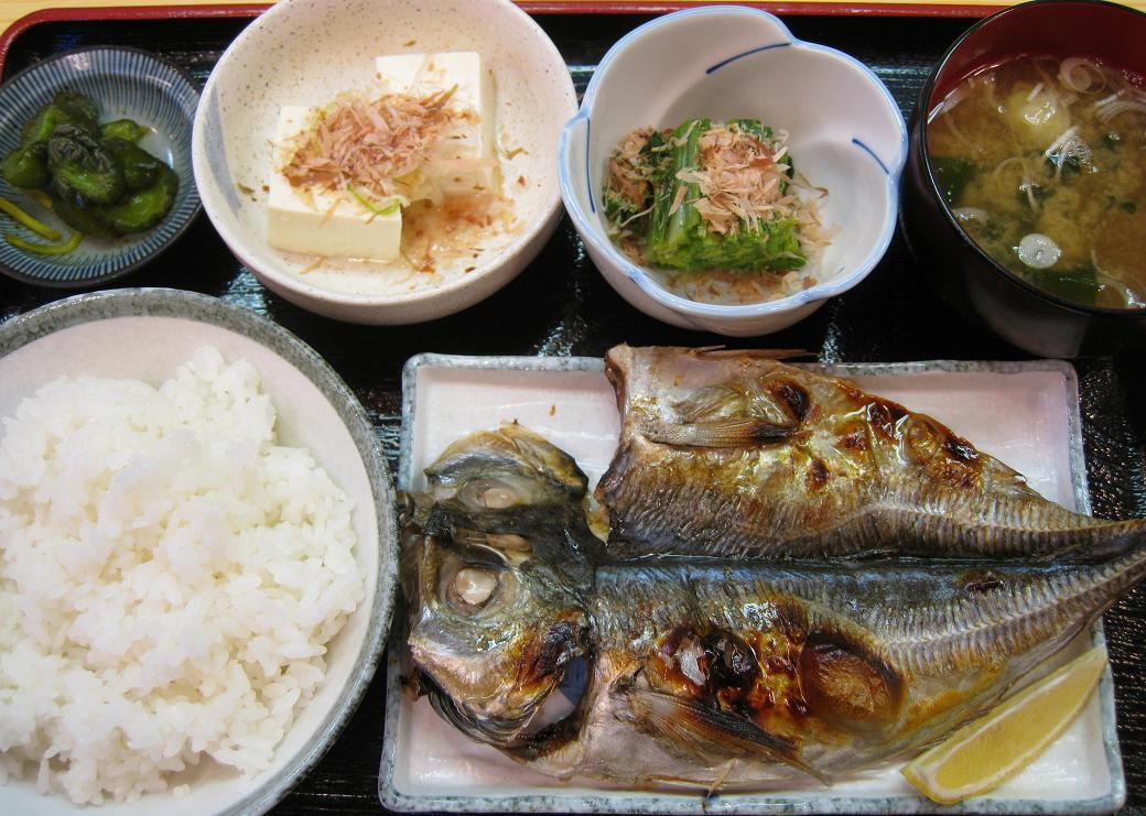 鯵開き定食
