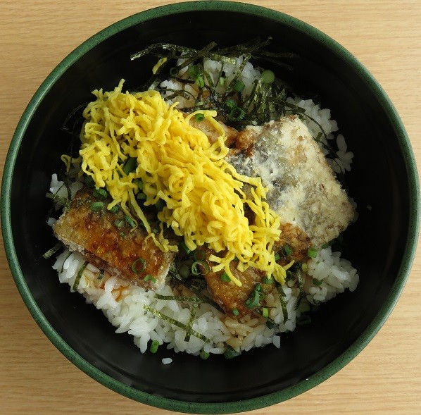 千代田区役所食堂 さんまの竜田揚げ丼 風旅食傳