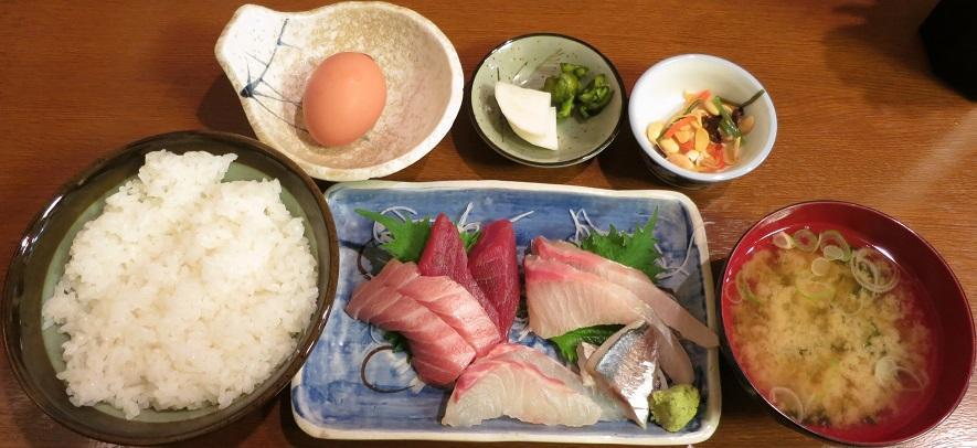 本日、生玉子サービス！