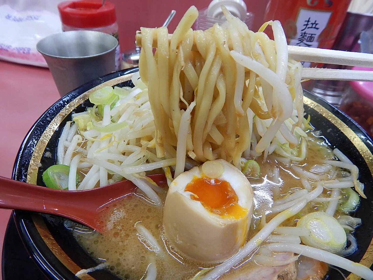 柏にある『王道家』再訪問で「ラーメン」＆「味付半熟玉子」 : 竹内用の鉄道と食欲日記(平成版）