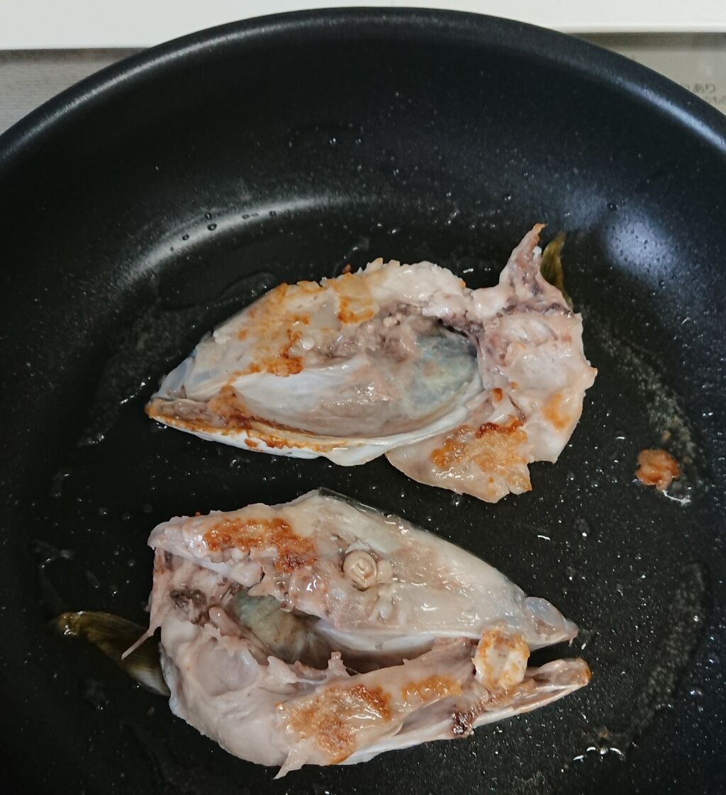 ハマチの兜とカマをフライパンで焼いてみた の釣り日記と雑多な備忘録
