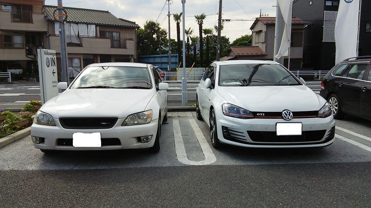 クルマを買ってしまいました Vw ゴルフ７ Gti Mt ふらっとtwin 趣味日記 Rninetと暮らす