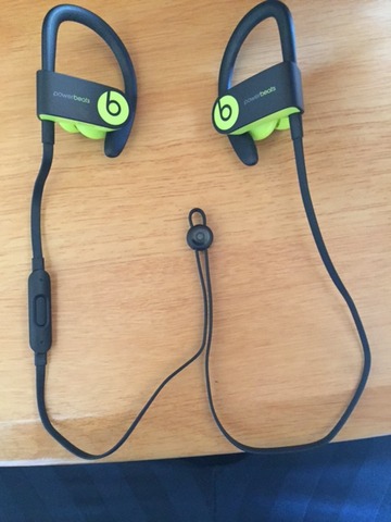 6:18 Powerbeats3 Wireless 7