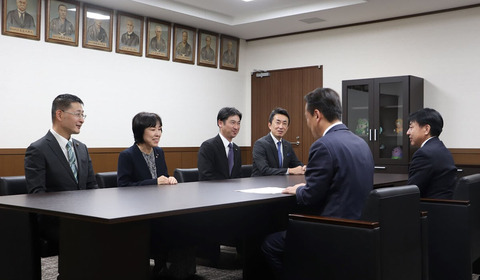 ��ǯ��ͽ����˾