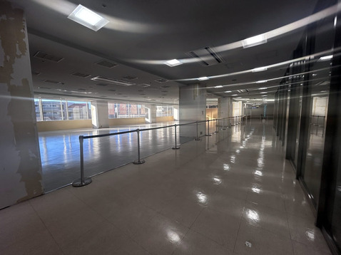 ¶õ¤¤¤Æ¤¤¤ë¥¯¥ì¥¢¥Ó¥ë4³¬¤ÎËܲ°À×ÃÏ