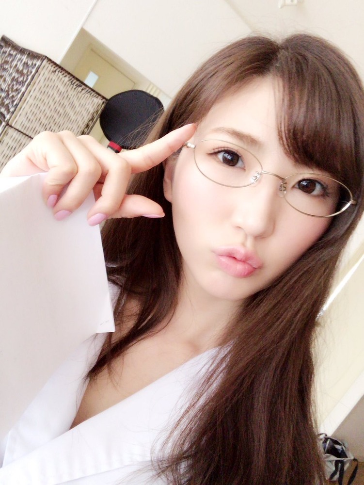 松嶋えいみ
