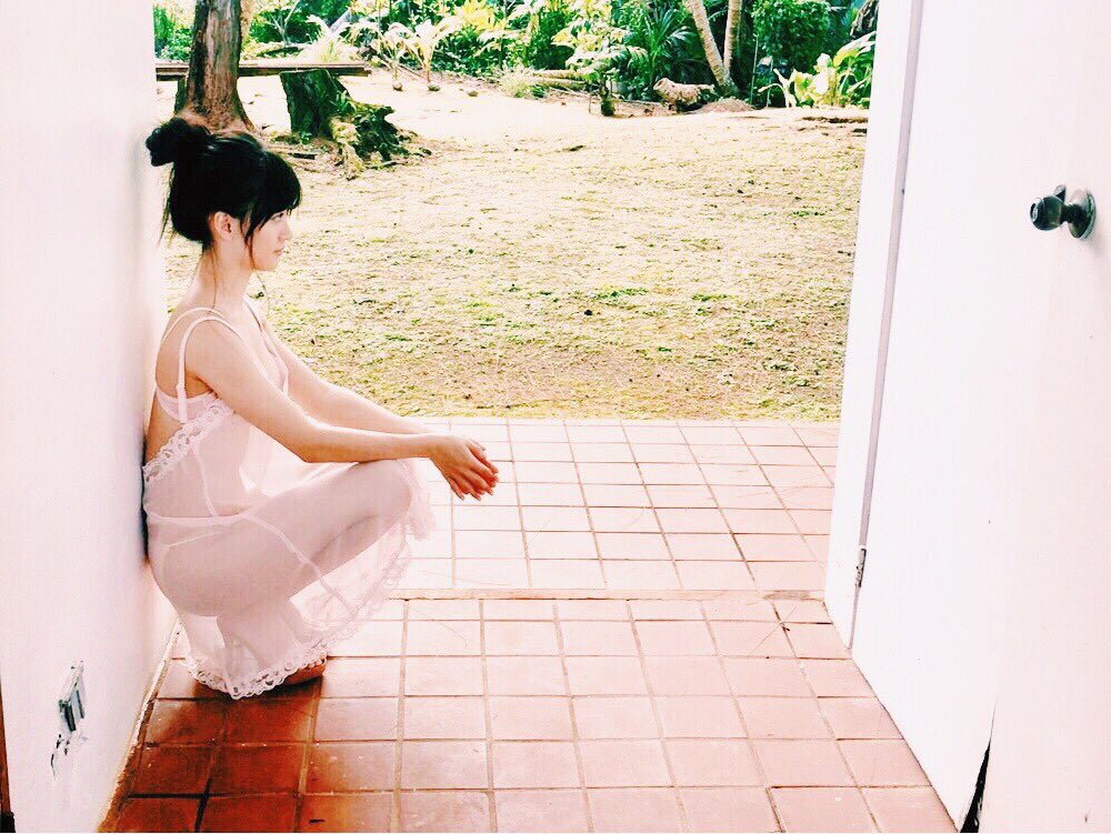 上西恵