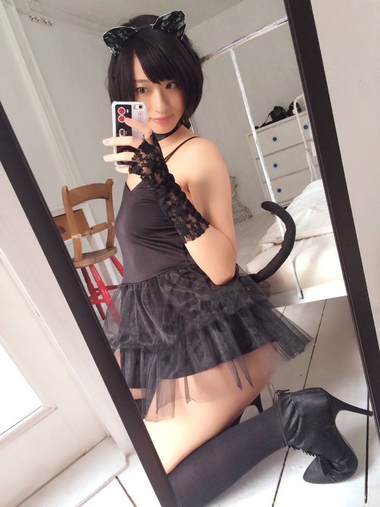 倉持由香