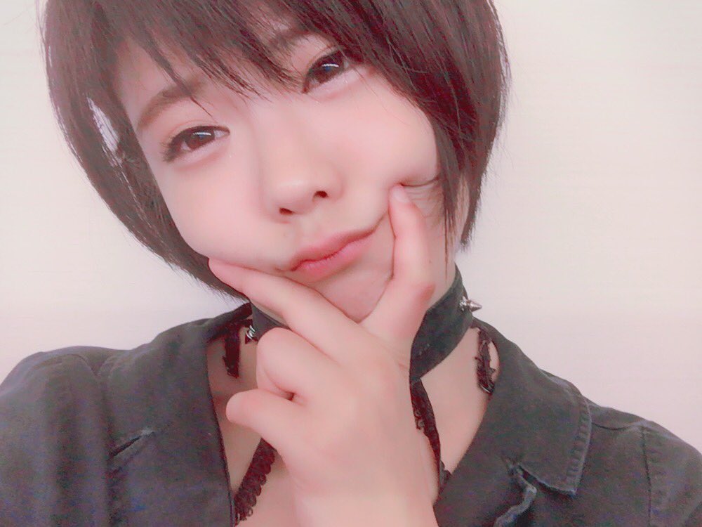 川村虹花