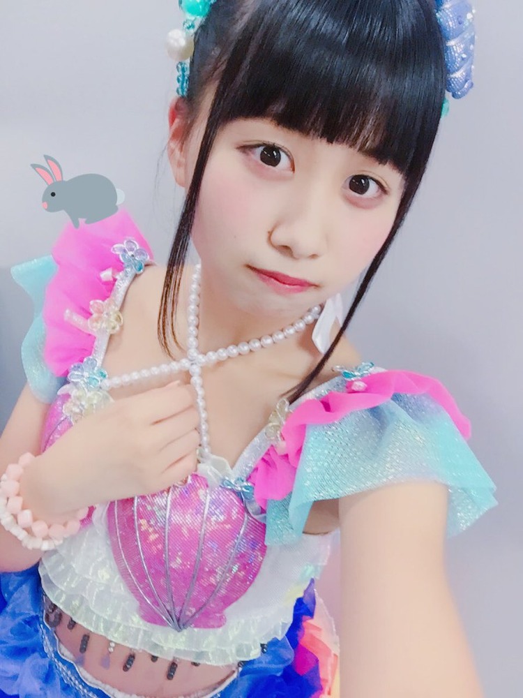 中村朱里