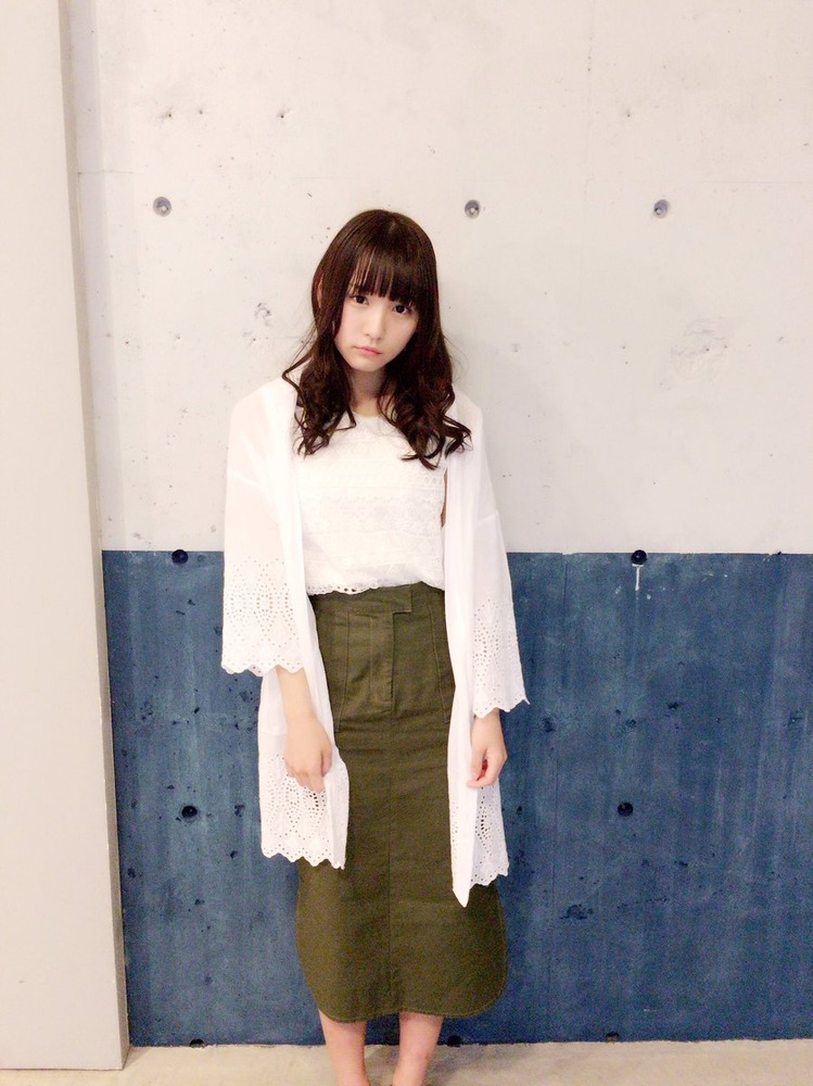 浅川梨奈
