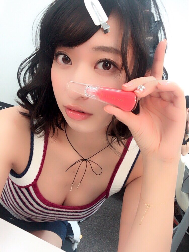 倉持由香