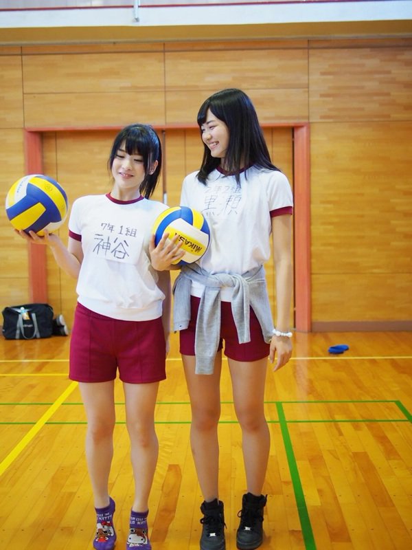 神谷えりな