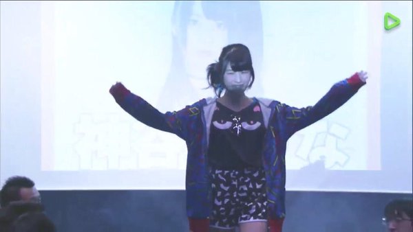 神谷えりな