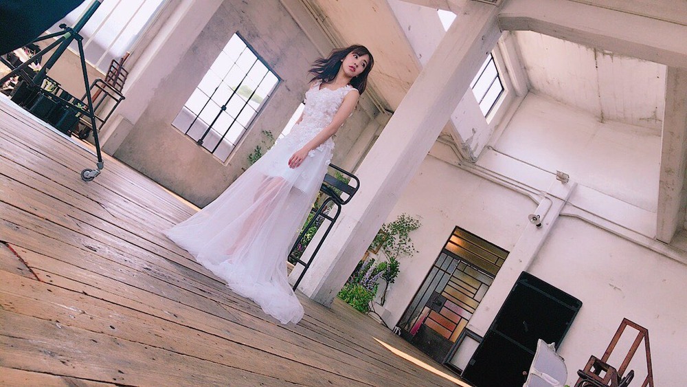 板野友美