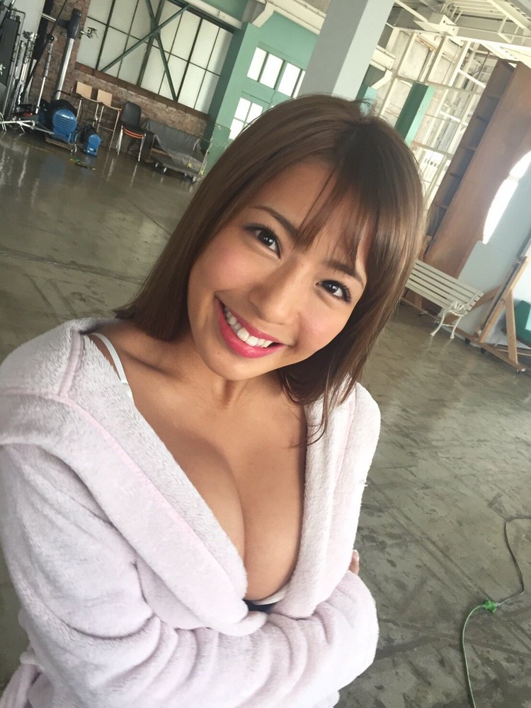 橋本梨菜