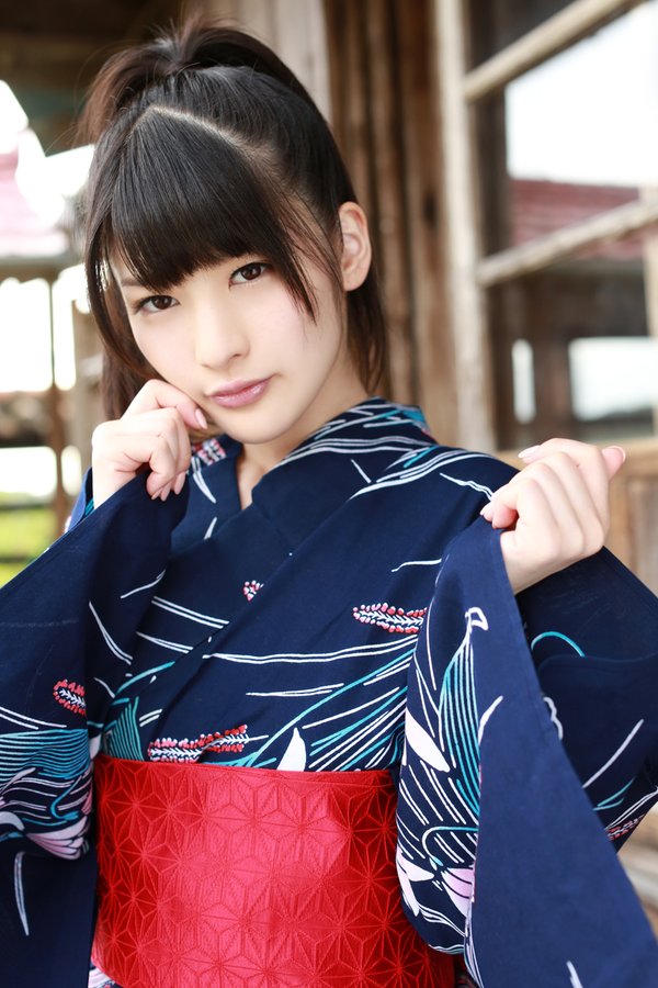 神谷えりな