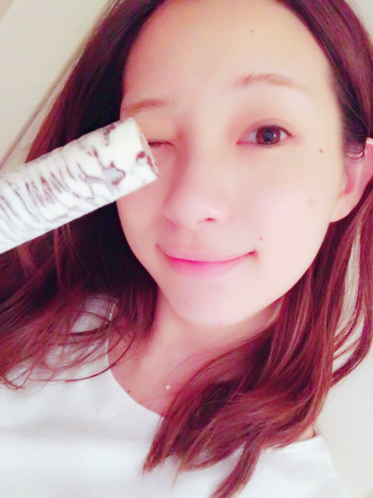 足立梨花