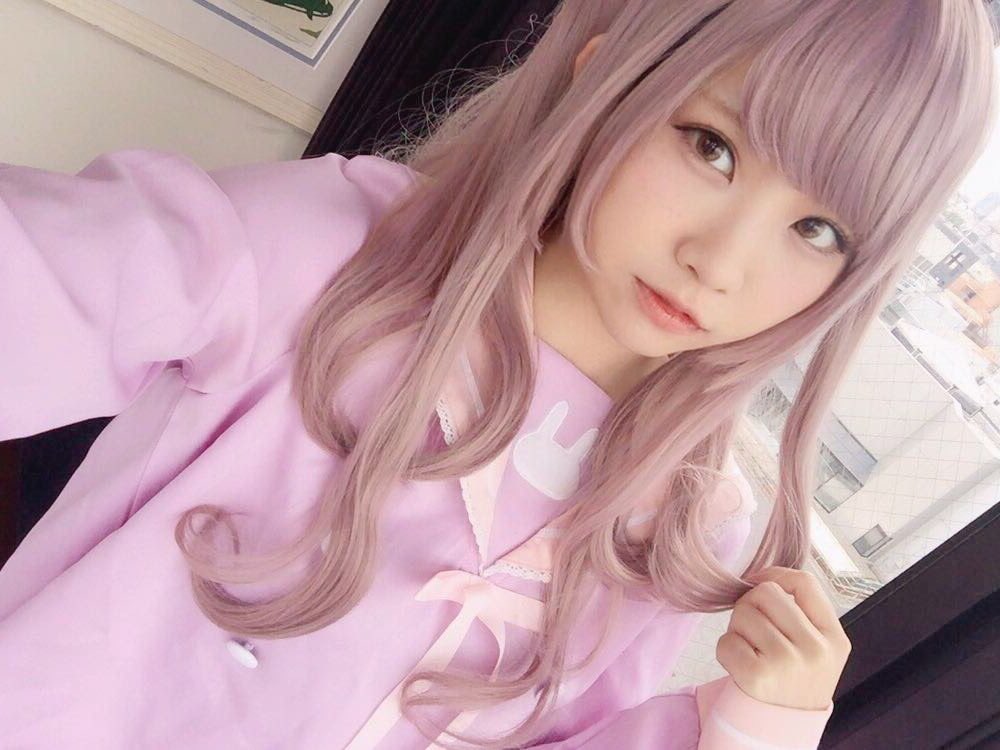 えなこ