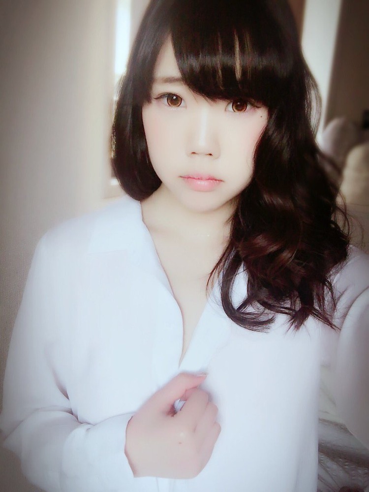 優陽にこ