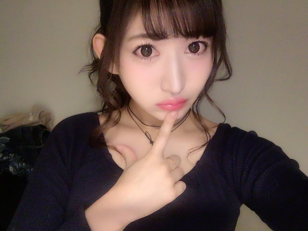 月城まゆ