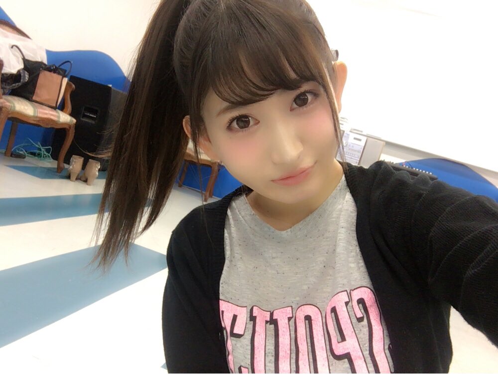 月城まゆ