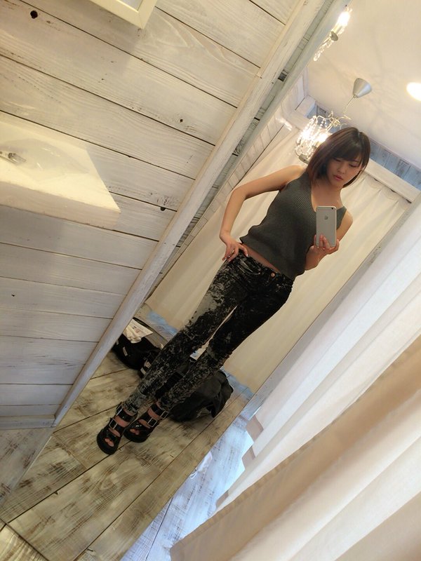 岸明日香