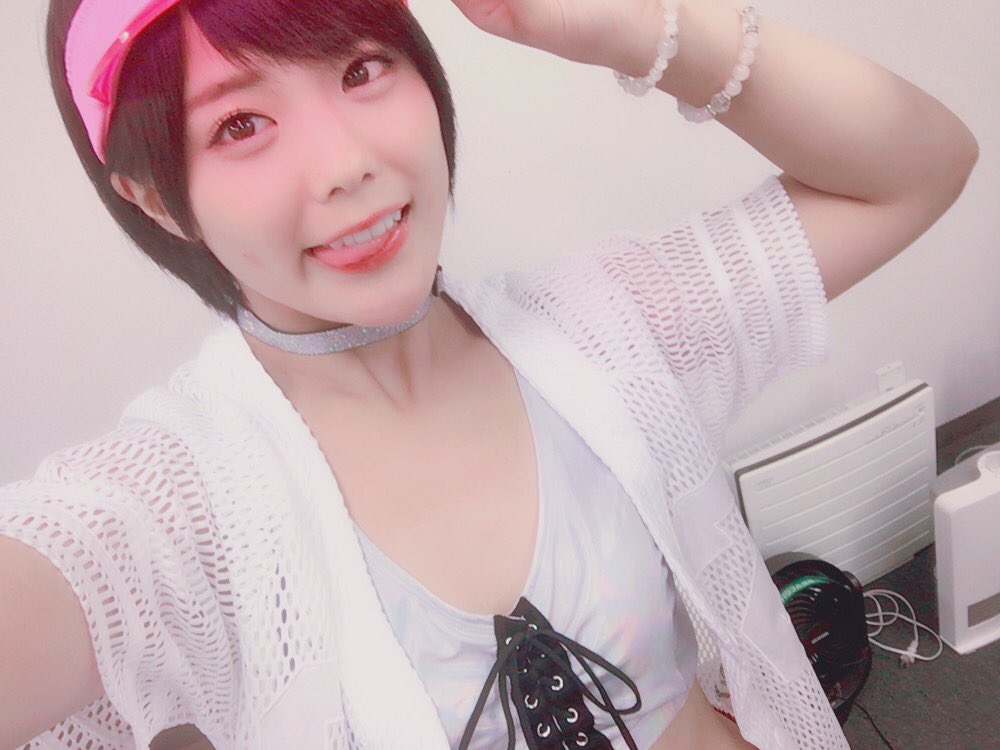 川村虹花