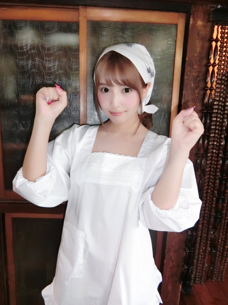 三上悠亜