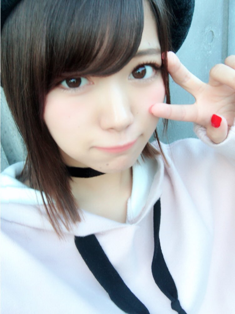 山内鈴蘭