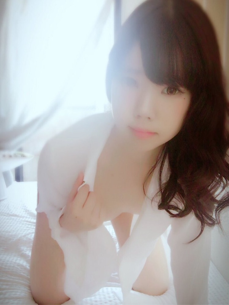 優陽にこ