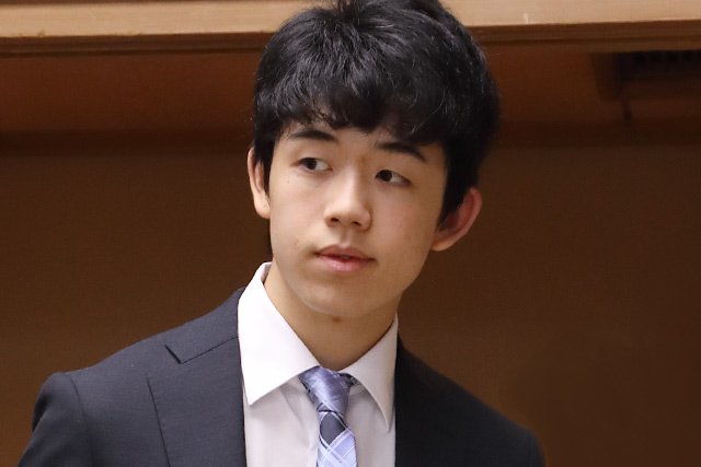 藤井聡太四段
